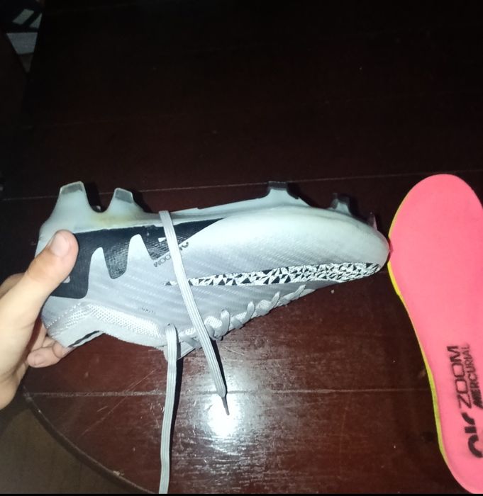 Бутсы футбольные Найк меркуриал оригинал