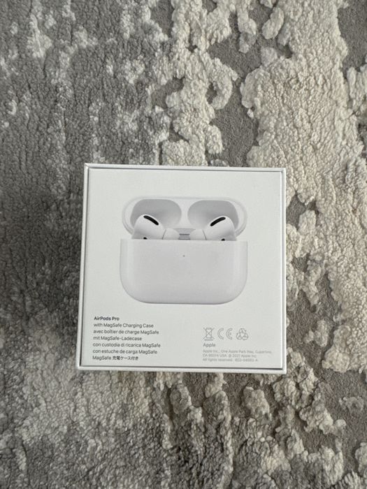 Cutie Casti AirPod Pro Cu Accesorii Incluse( Fara Casti)