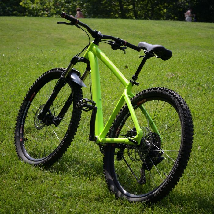 Bicicleta "DirtJumper" MTB 27.5" (facuta pe piese)