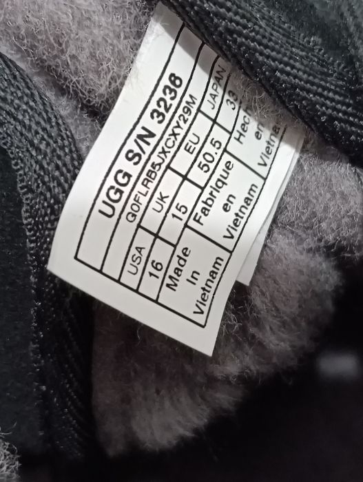 50,5 Ghete UGG masura 50,5