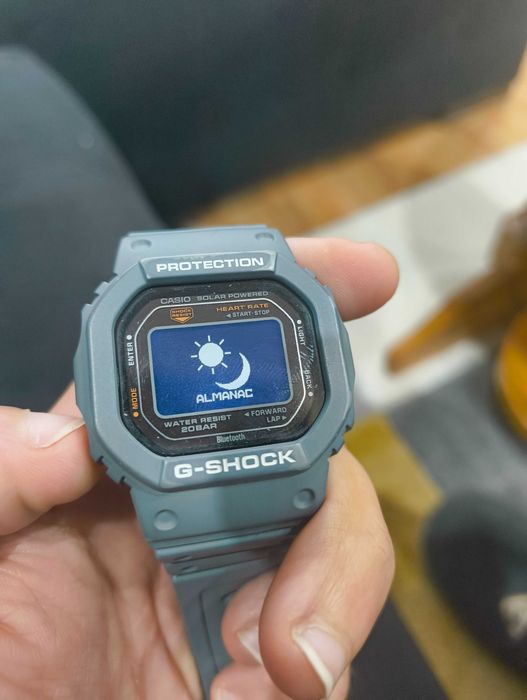 Часовник Casio G-Shock DW-H5600-1ER solar hr sensor Bluetooth