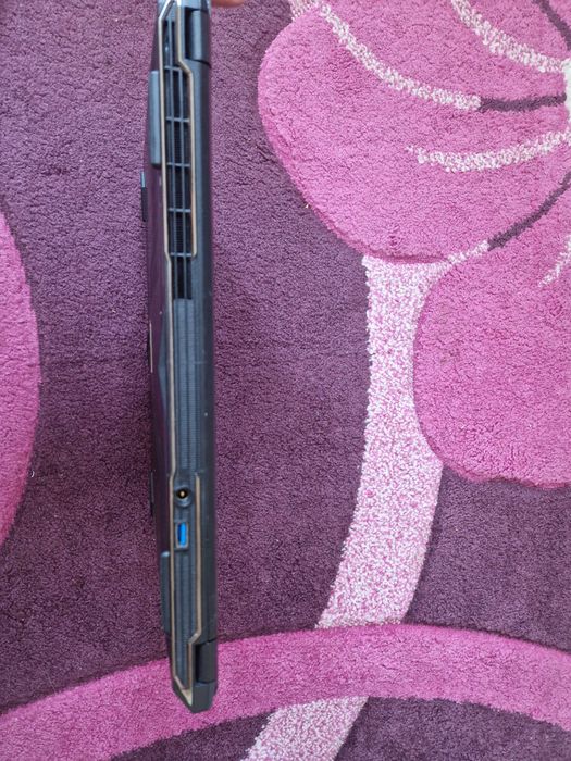 Eluktronics VR Ready Gaming Laptop ( Defect )