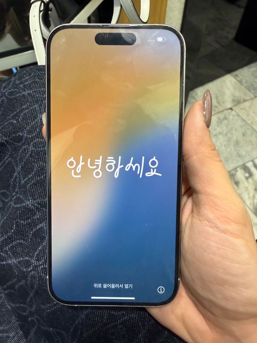 iPhone 15 pro в отлично състояние