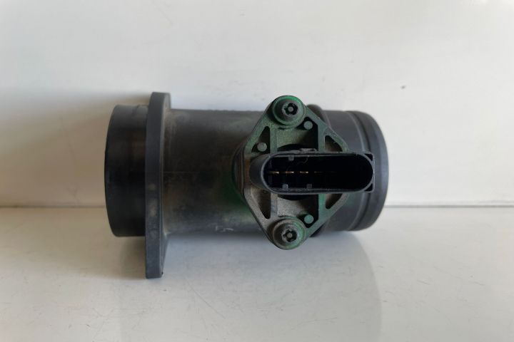 Debitmetru aer  Bosch 0281002216 / 028906461 Audi A6 4B/C5