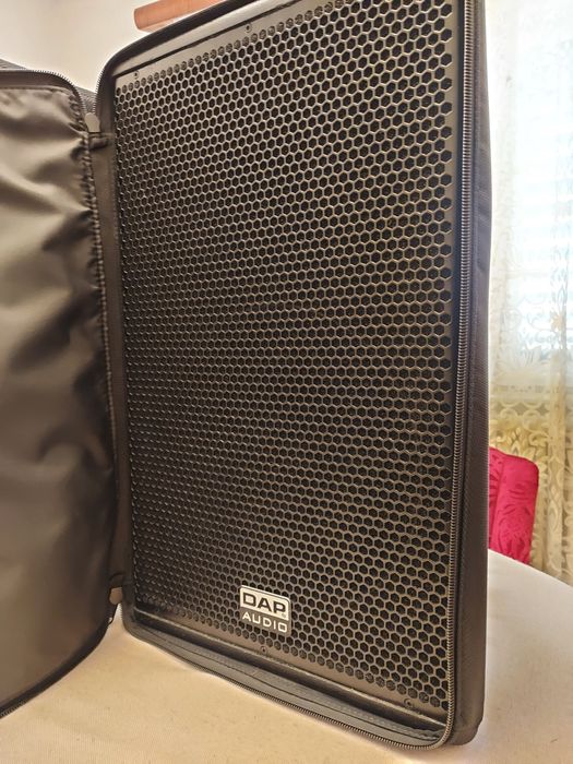 Vând boxe DAP Audio