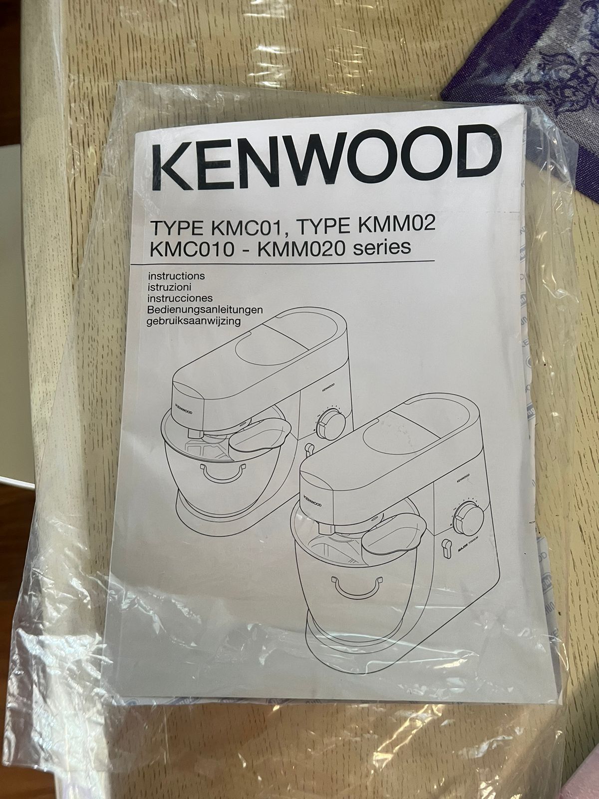 Продам кухонный комбаин kenwood