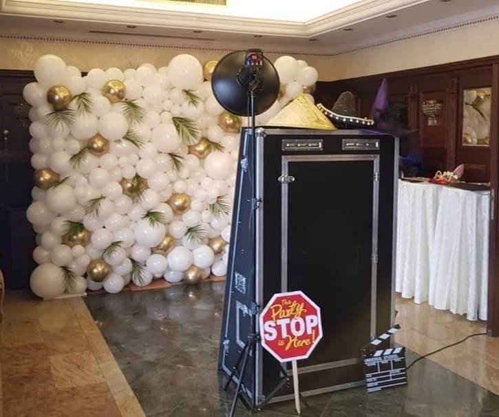 PhotoBooth-Oglinda Magica-Oglinda Selfie-Cabina Foto