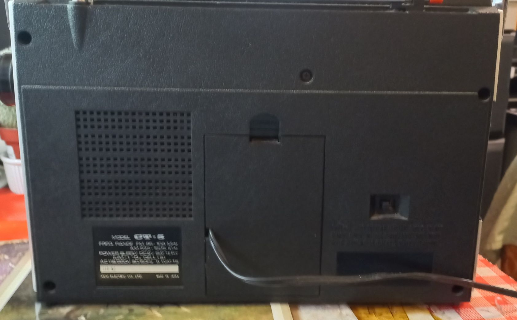 o bijuterie vintage: radiocasetofon Akai ct-5