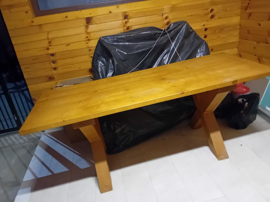 Маса  ръчна изработка