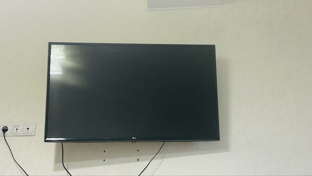 Телевизор LG все работает