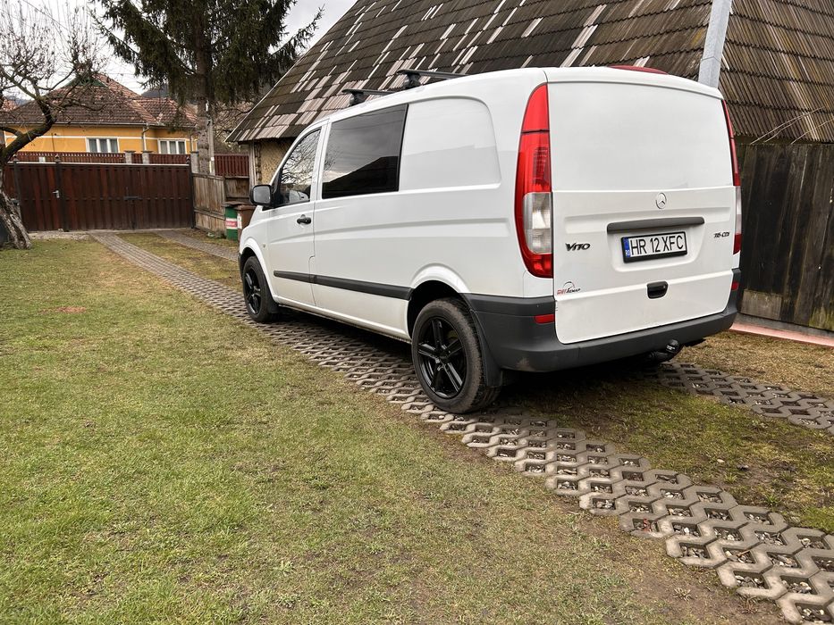 Mercedes vito 2010 5locuri plus marfa