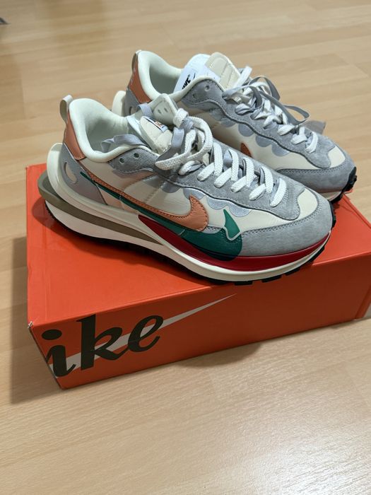 Vand adidasi Nike Vaporwaffle/Sacai