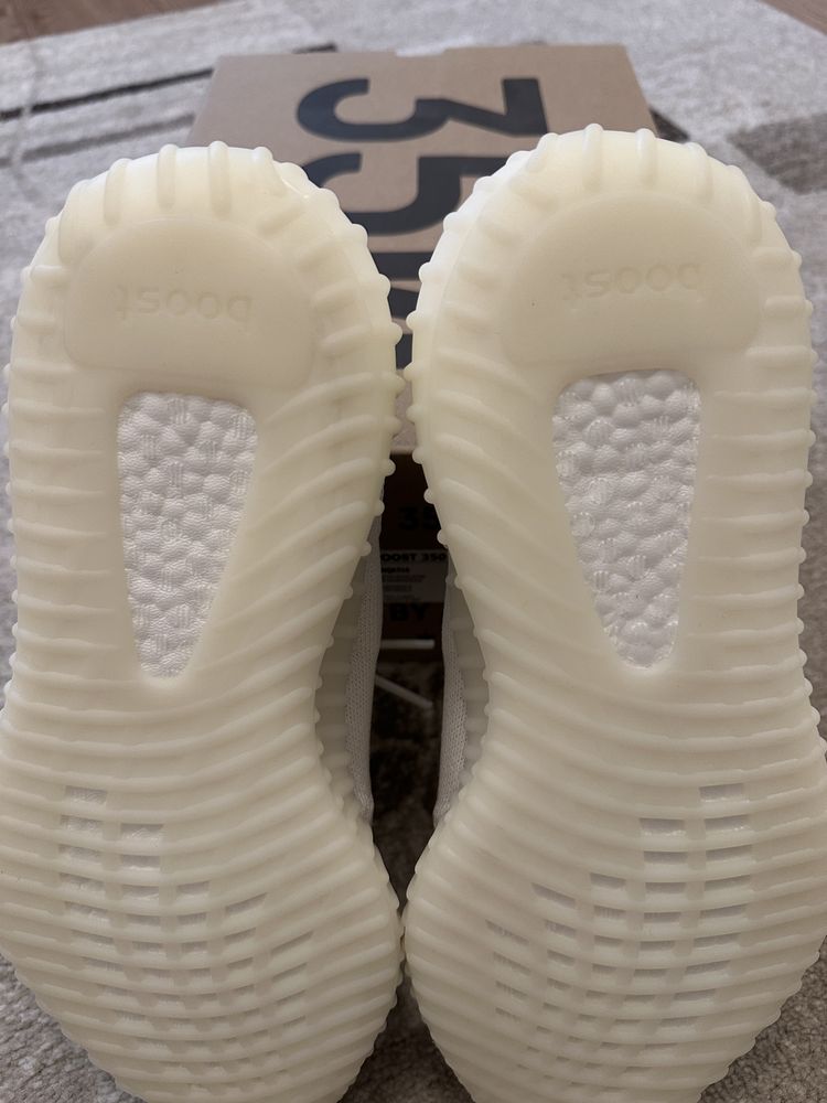 Adidas Yeezy 350 v2 Bone 42 2/3 OG