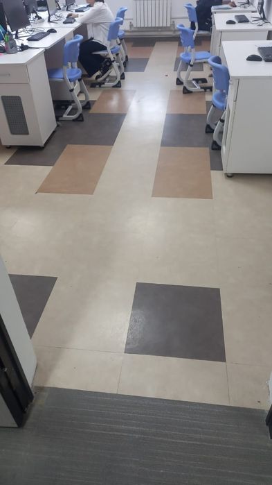 Линолеум для офисов и зданий