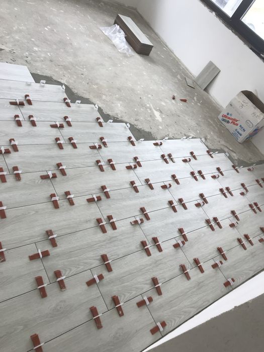 Executăm finisaje interioare si exterioare!