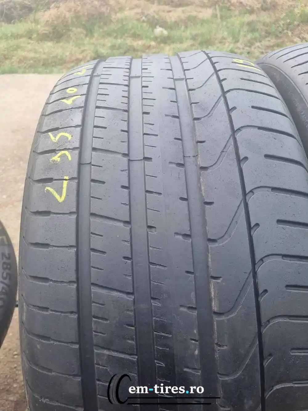 SET 2 Anvelope Vara 295/40 R21 PIRELLI P Zero 111Y