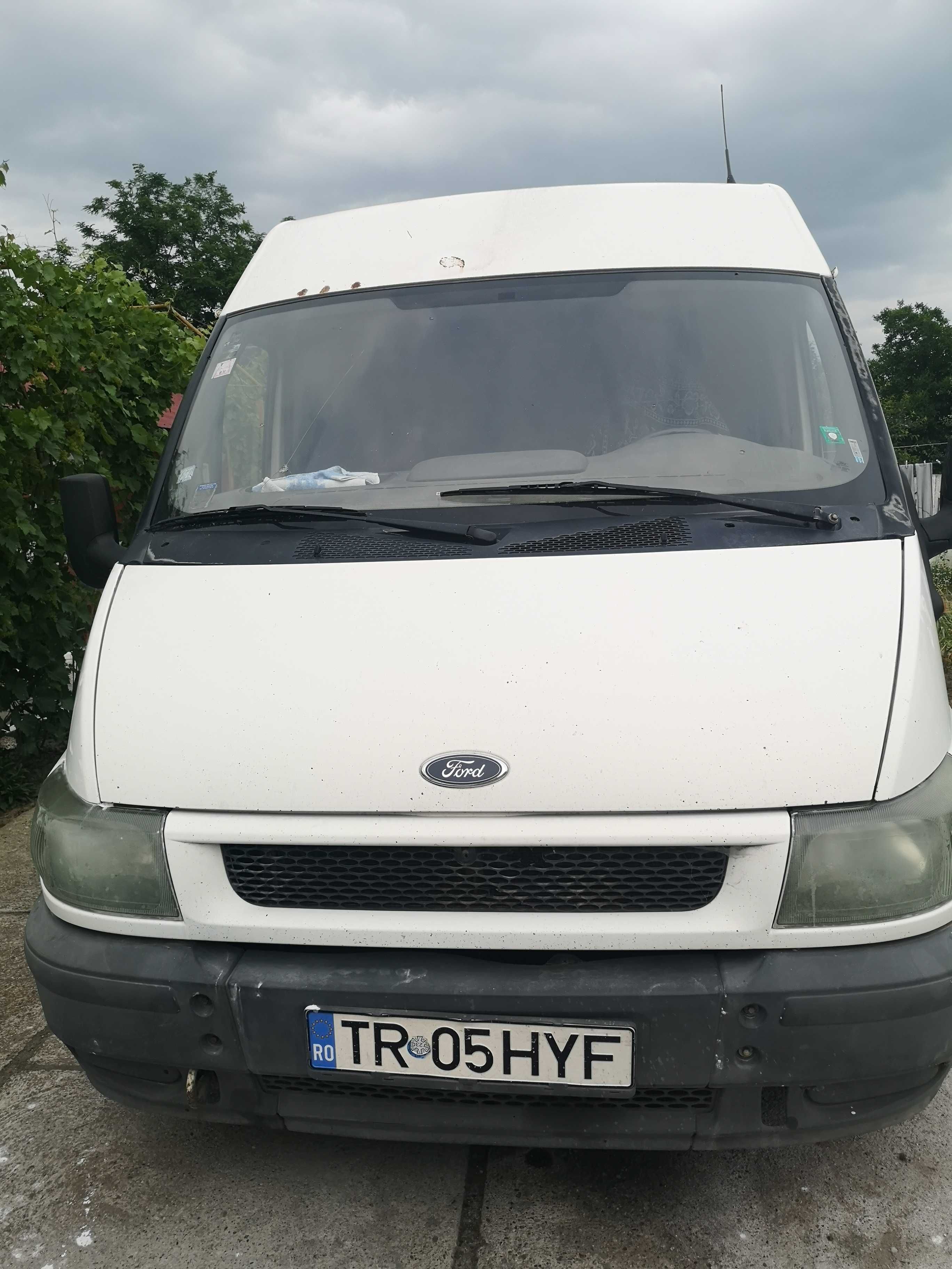 Vand Ford Transit in perfecta stare de functionare