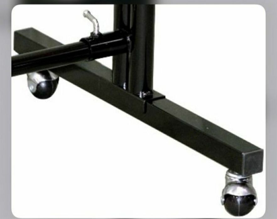 Вешалка гардеробная