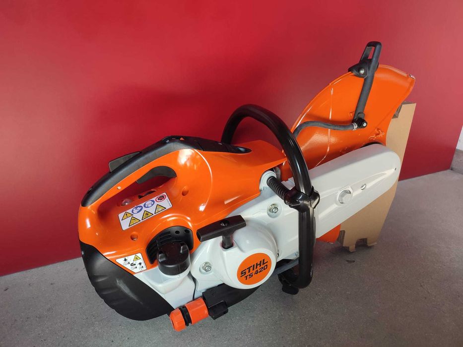 Freza asfalt, Drujba de taiat asfalt/beton STIHL TS 420