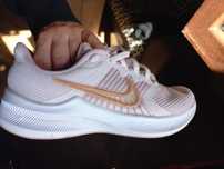 Дамски маратонки Nike и Puma
