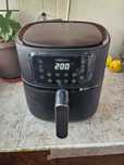 Продавам AirFryer