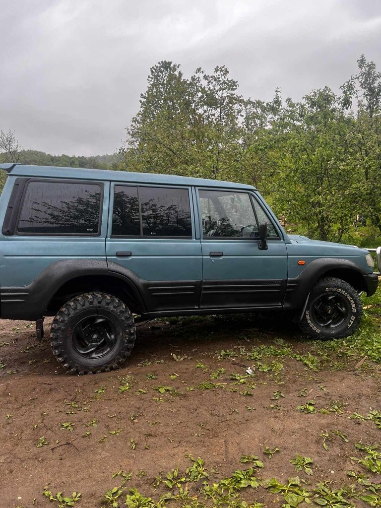 Hyundai galloper