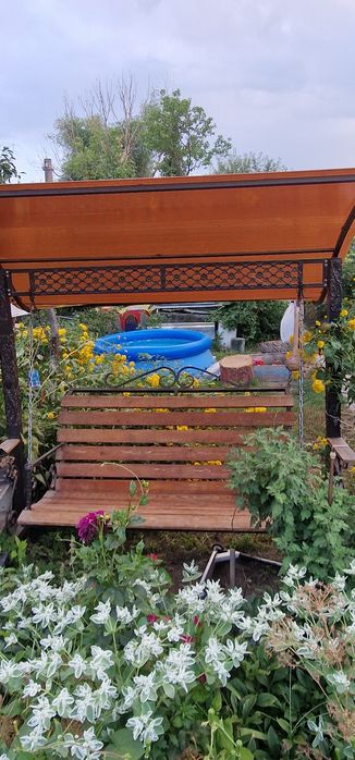 Продаётся качеля.