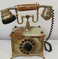 Telefon vechi din onix de Pakistan