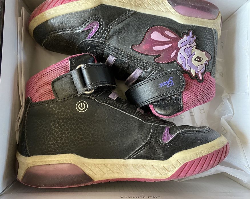 GEOX ботинки в отличном состоянии