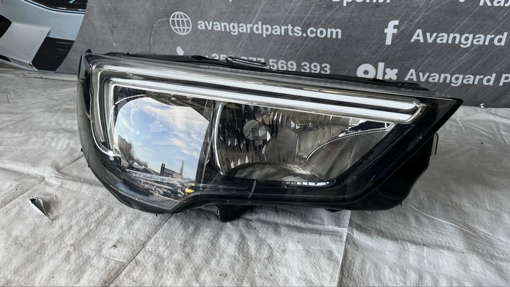 Десен фар Opel Crossland X 2017-2021