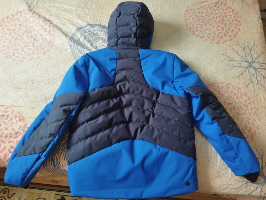 Colmar saphoro rec яке чисто ново не е обличано с етикет