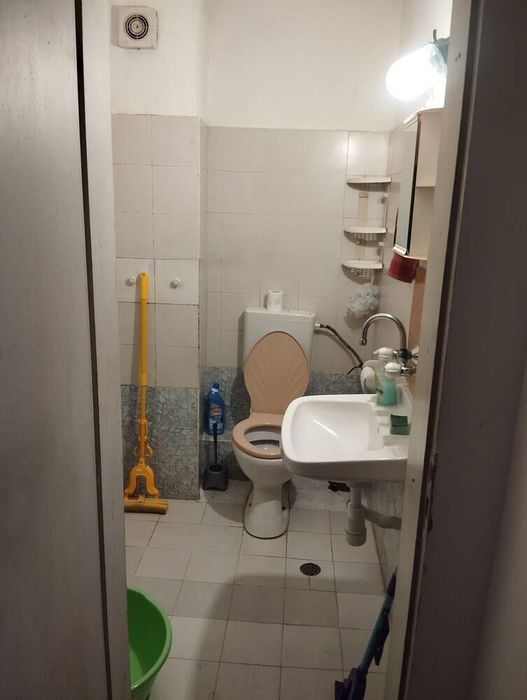 Дава се под наем Двустаен апартамент в Бургас, Център - 70 кв.м за 459 € - Снимка #4