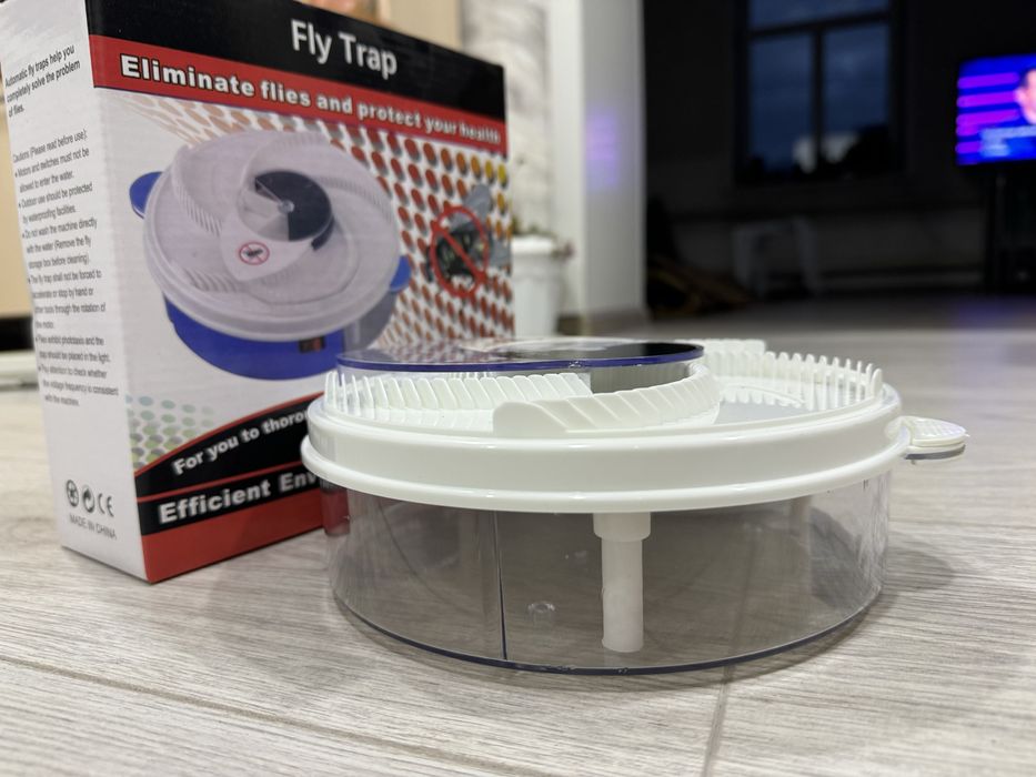 Мухоловка электрическая