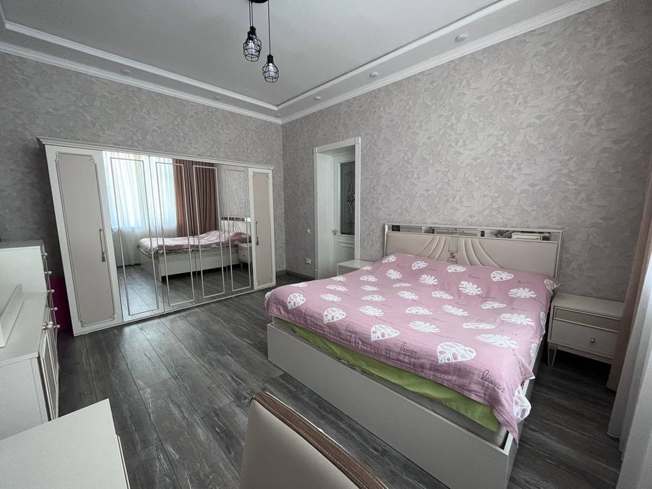 Сдаю свой новый дом 350м2 , hi town city