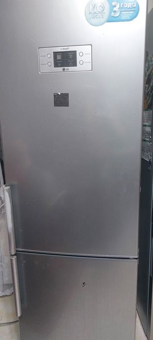 Продам холодильник