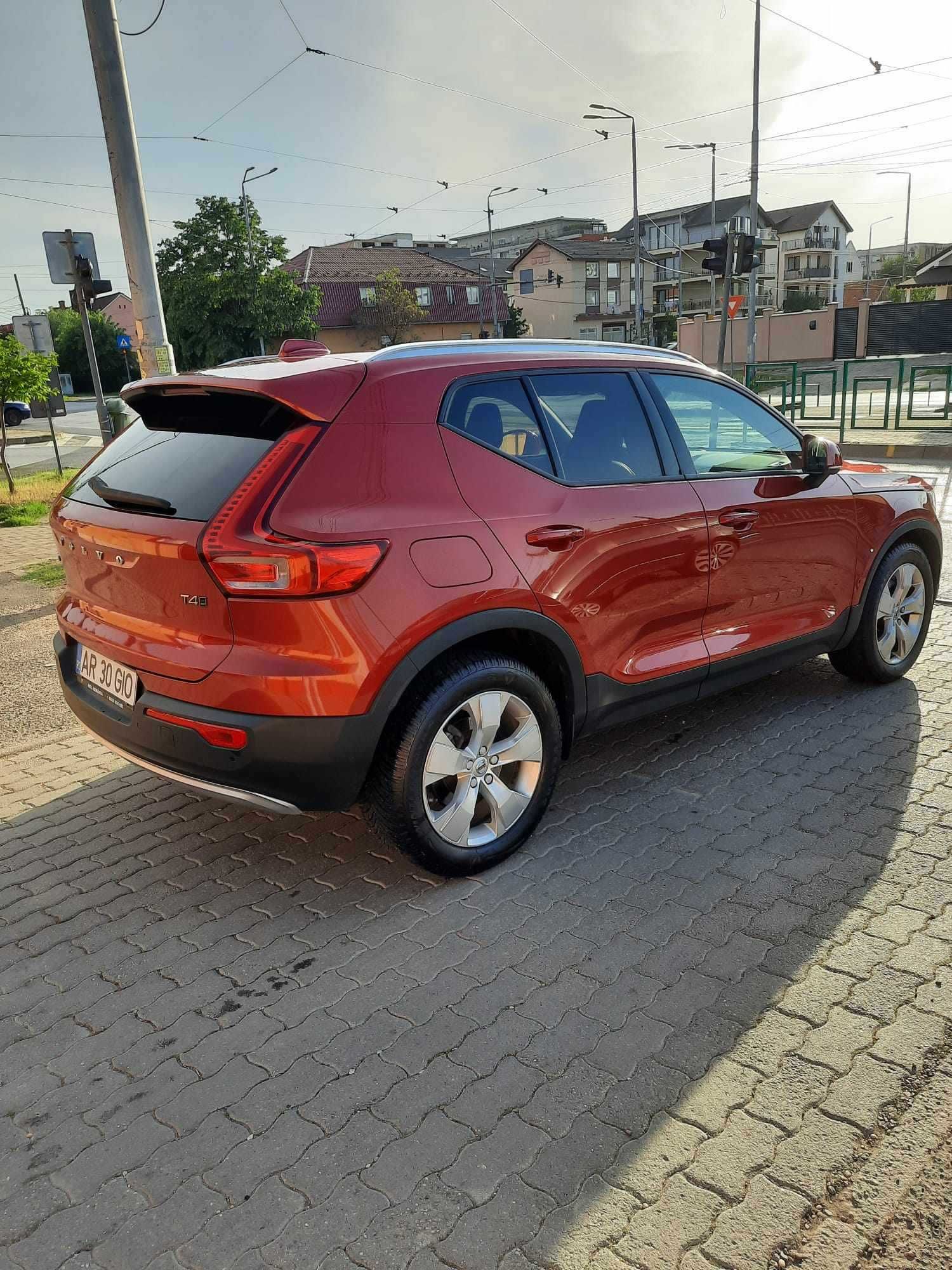 Volvo XC40 T4 AWD 2.0 Benzina 2018 190 Cp 4x4