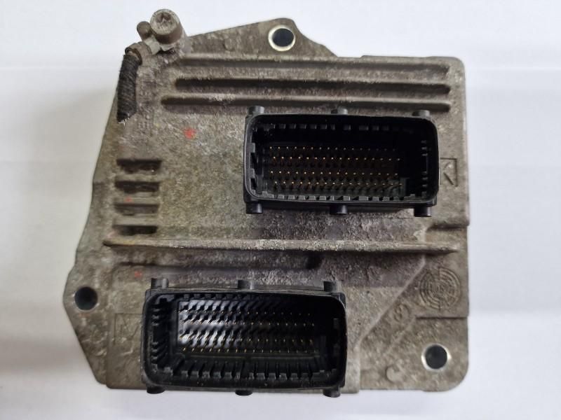 Calculator motor ECU MT35E 2.1 Opel Meriva A 1.6 i 16V Twinport 77 kw