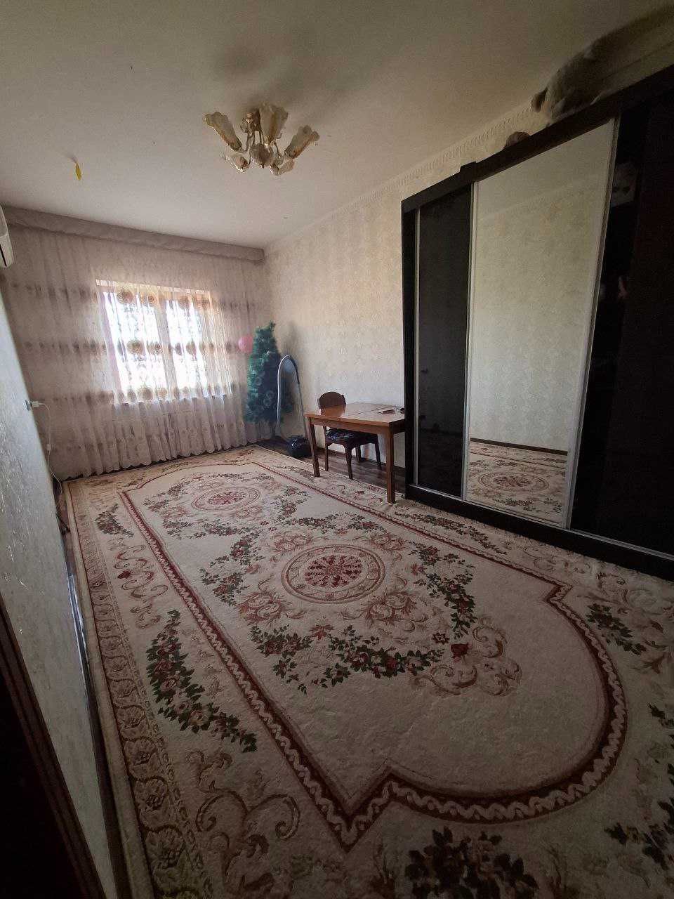 3 хонали квартира сотилади