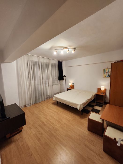 Inchiriez apartament ultracentral