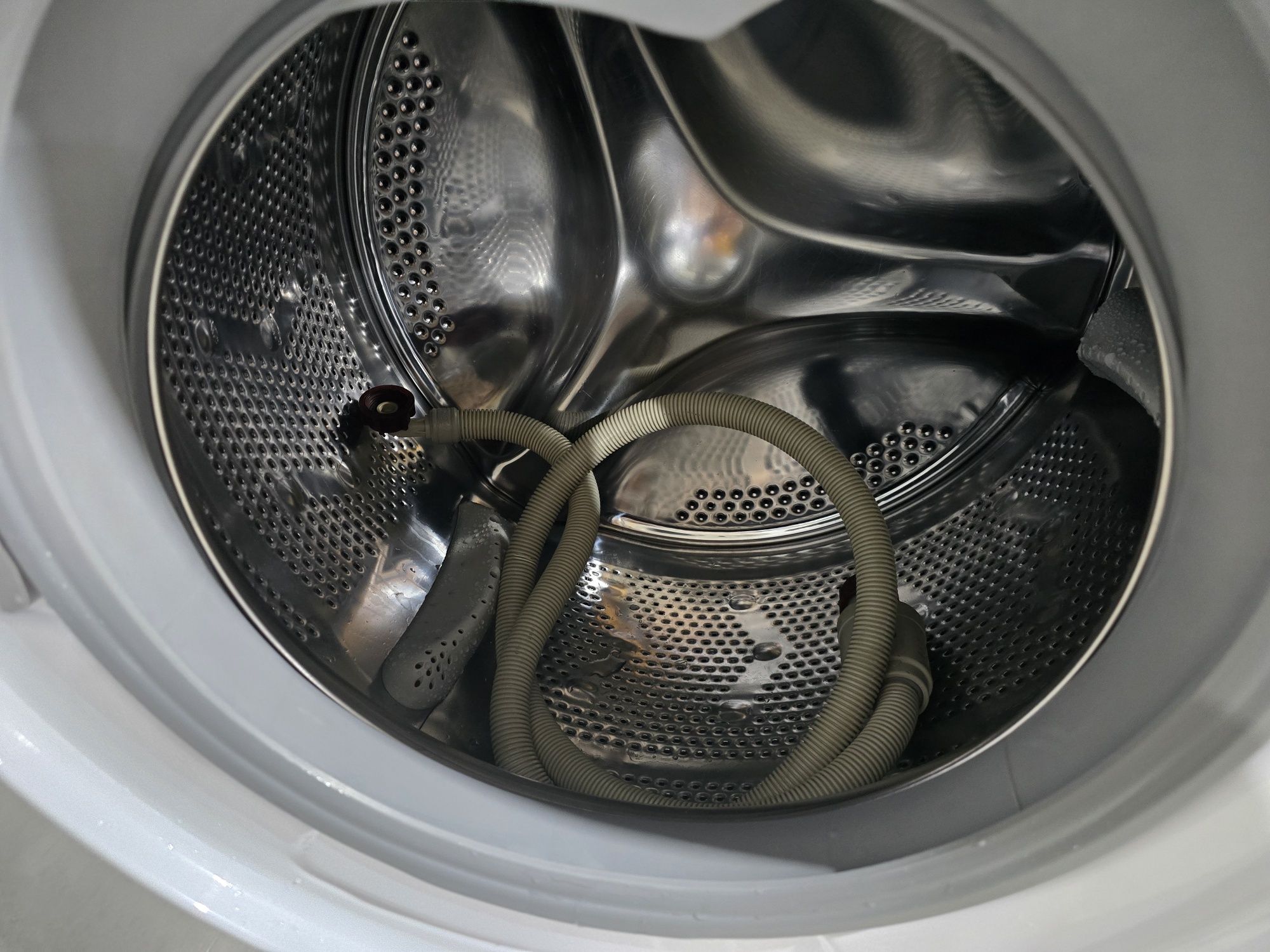 А+++Инверторна пералня  Хувър/Hoover 8 кг