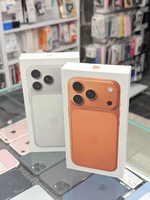 iPhone 17 Pro 512GB Чисто Нови!