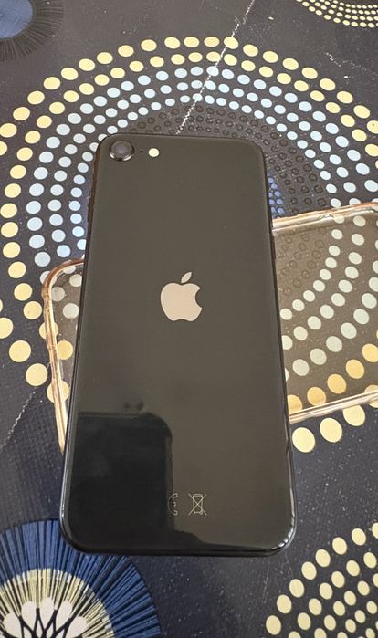 Iphone SE 2020 - 2 бр.
