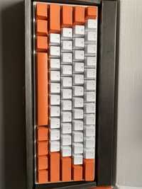 Tastatura mecanica QwertyKey61