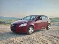 Vand Kia ceed recent adus