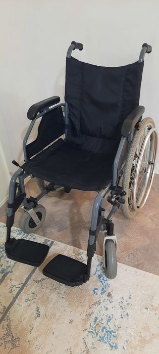 Коляска инвалидная