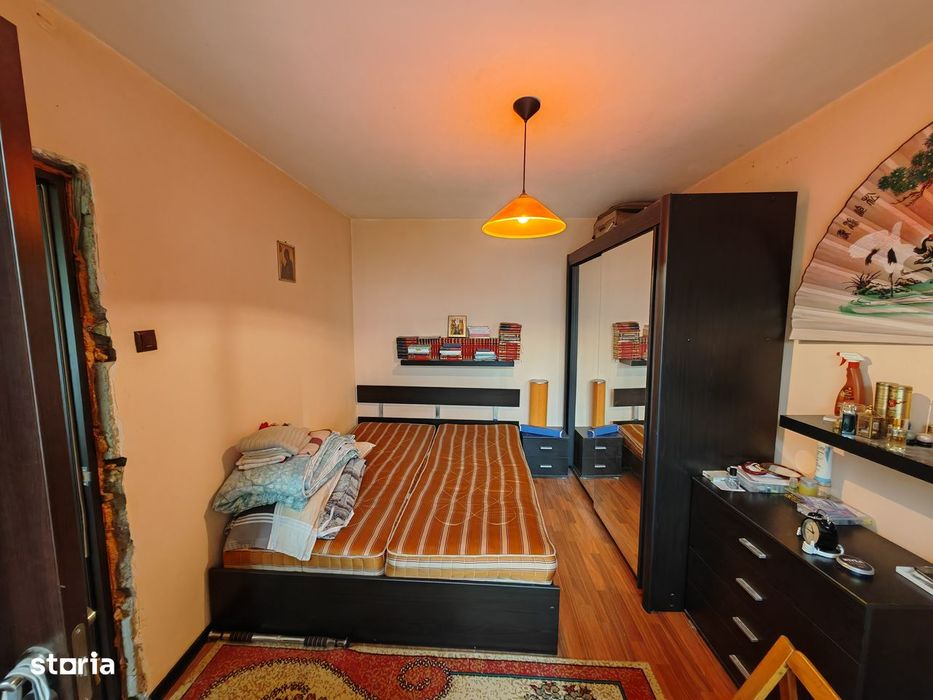 3 camere, et.2, zona Cornisa