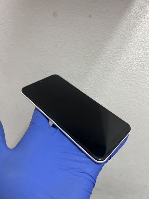 Samsung A20e impecabil…