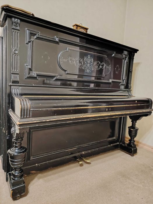 Пианино J. BECKER 1905 Года.