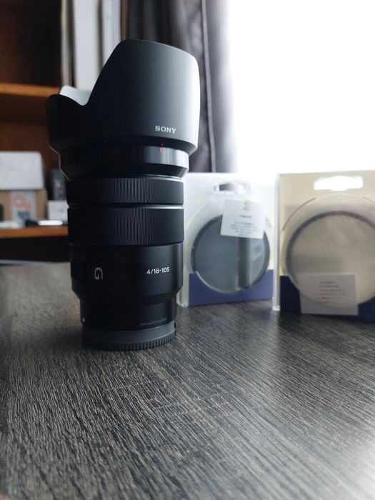 Obiectiv Sony E 18-105mm f/4 G OSS – stare impecabilă + 2 filtre Hoya