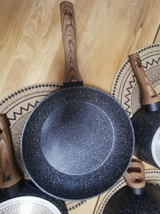 Комплект незалепващи тенджери и тигани NAVA